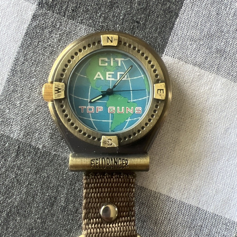 Field Ranger Analog Wristwatch - Picture 2 of 3